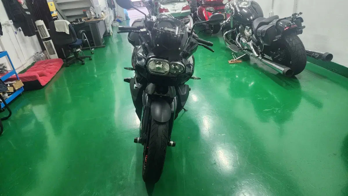 BMW K1300R (15년식판매합니다)